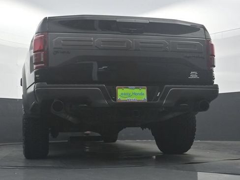 Used 2018 Ford F150 Raptor w/ Equipment Group 802A Luxury AWD/4WD image 32