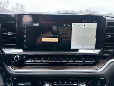 Used 2022 GMC Sierra 1500 SLT w/ SLT Premium Plus Package image 36