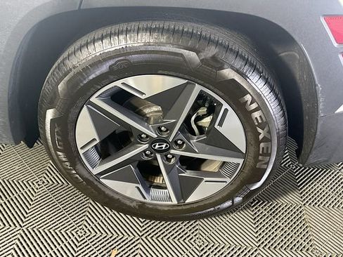 Used 2025 Hyundai Tucson SEL FWD image 30