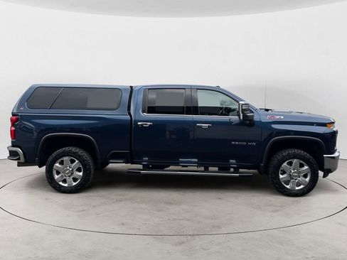Used 2021 Chevrolet Silverado 3500 LTZ AWD/4WD image 6