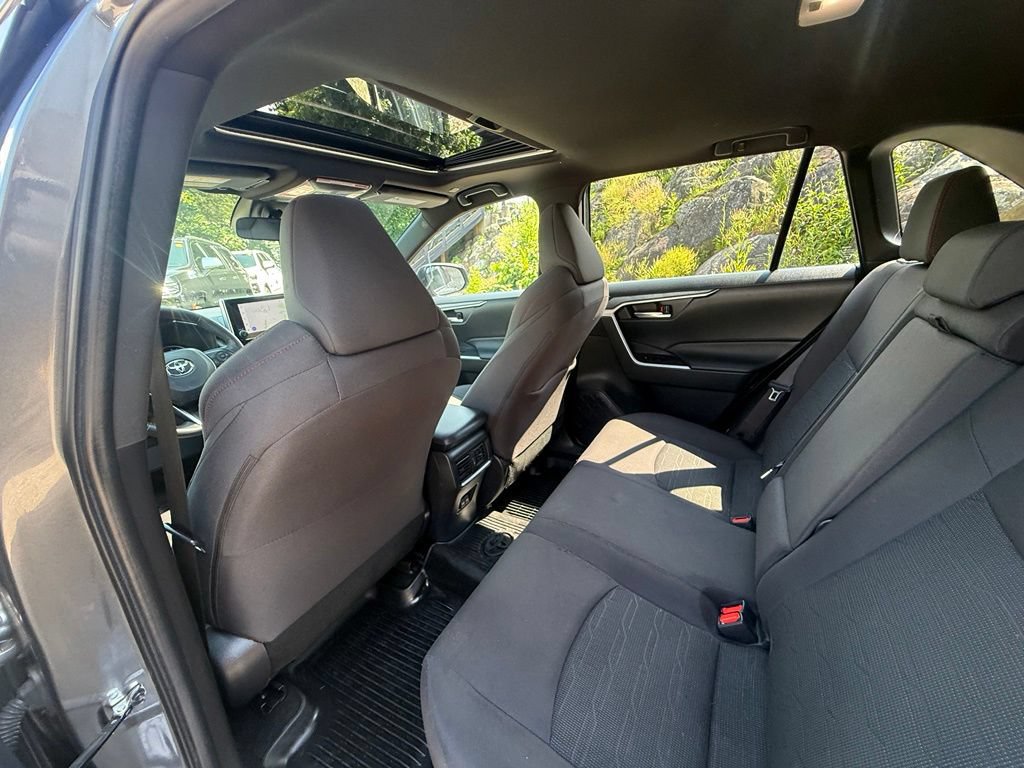 Used 2024 Toyota RAV4 SE w/ Weather & Moonroof Package AWD/4WD image 21