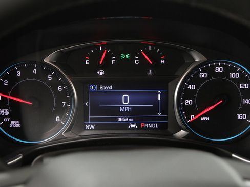 Used 2023 Chevrolet Equinox LT image 8