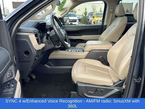 Used 2023 Ford Expedition Limited image 12