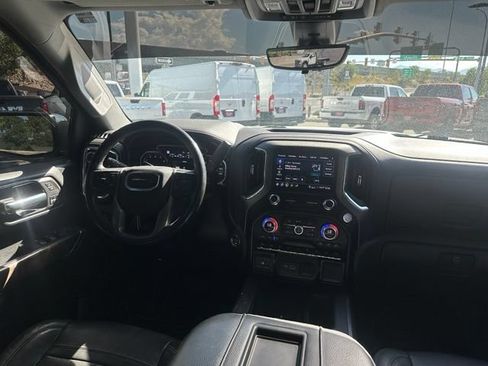 Used 2021 GMC Sierra 1500 Denali w/ Denali Ultimate Package AWD/4WD image 20