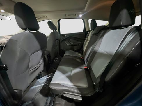 Used 2018 Ford Escape SE image 17