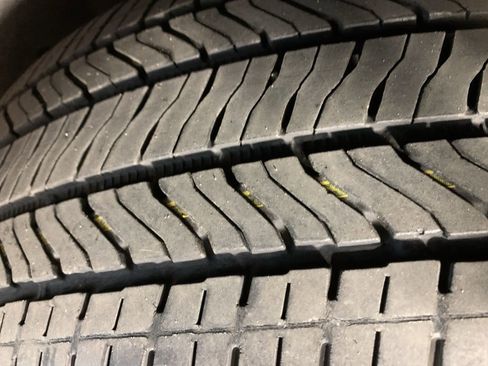 Used 2022 Chevrolet Traverse LT w/ LPO, 'HIT The Road' Package image 40