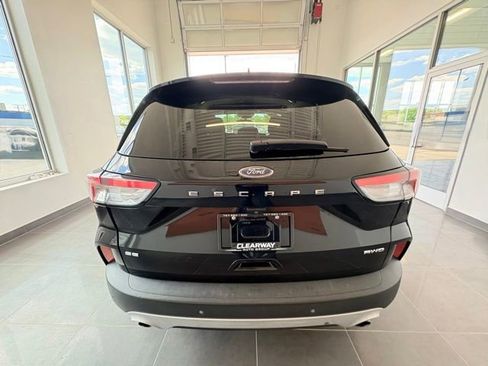Used 2021 Ford Escape SE AWD/4WD image 6