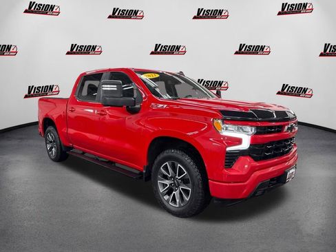 Used 2023 Chevrolet Silverado 1500 RST w/ Z71 Off-Road Package image 3