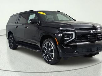New 2026 Chevrolet Suburban RST w/ Comfort Package AWD/4WD video 1