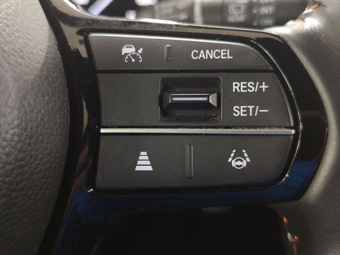 Used 2024 Honda CR-V Sport Touring image 18
