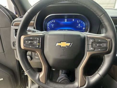 Used 2024 Chevrolet Tahoe High Country w/ Premium Package AWD/4WD image 12