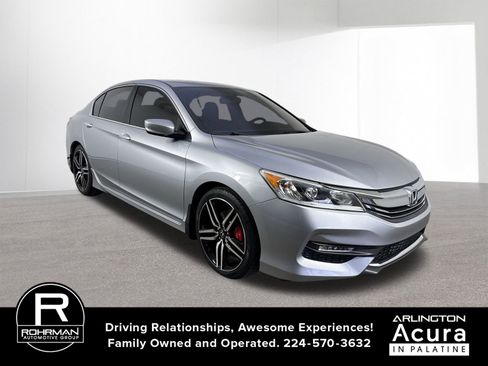 Used 2017 Honda Accord Sport image 3