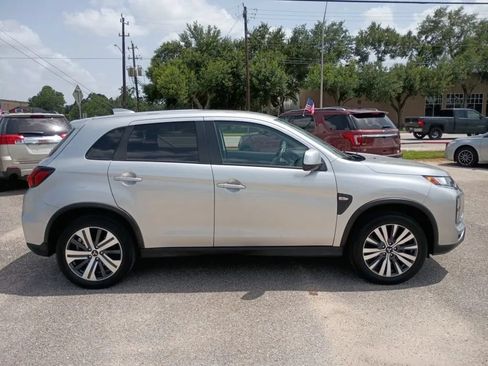 Used 2022 Mitsubishi Outlander Sport ES FWD image 6