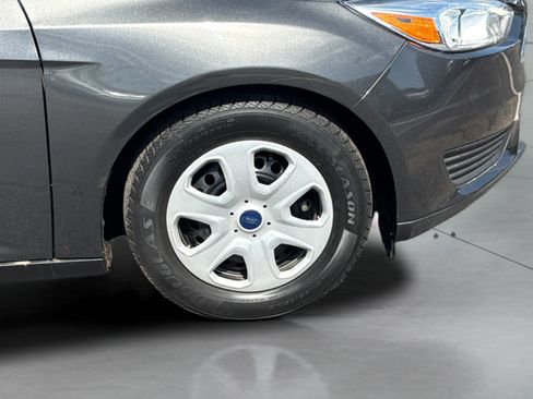 Used 2017 Ford Focus S FWD image 34