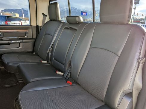 Used 2016 RAM 1500 Laramie w/ Convenience Group image 32