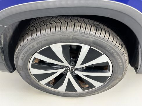 Used 2022 Volkswagen Taos SE image 29