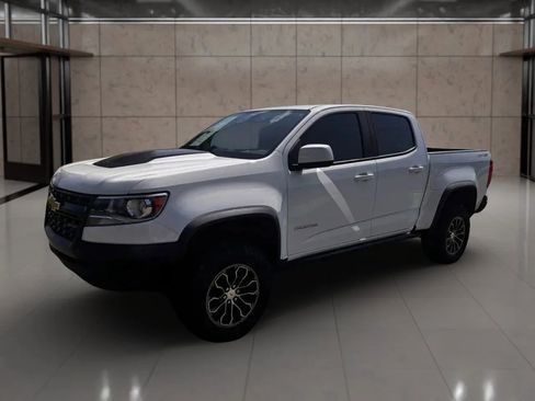 Used 2018 Chevrolet Colorado ZR2 image 2