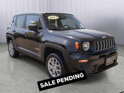 Used 2023 Jeep Renegade Latitude