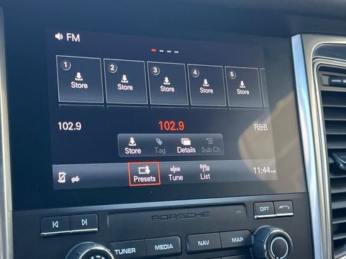 Used 2018 Porsche Macan GTS image 18