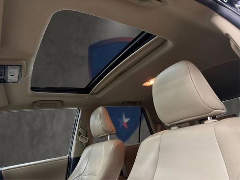 Used 2011 Toyota 4Runner Limited image 40