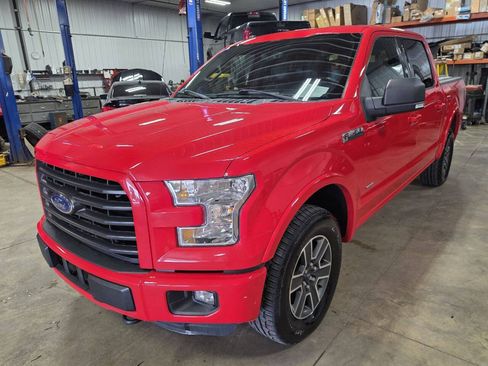 Used 2016 Ford F150 XLT w/ Equipment Group 302A Luxury AWD/4WD image 4
