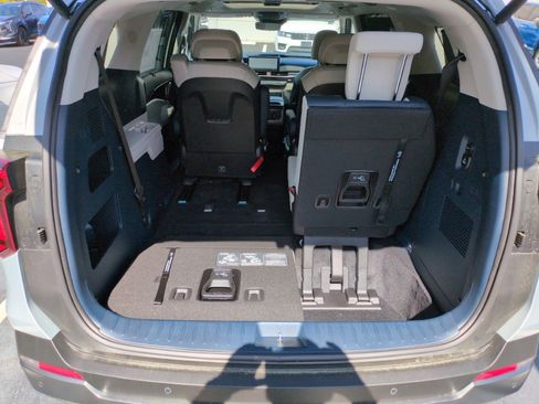 New 2026 Kia Carnival SX Prestige FWD image 44