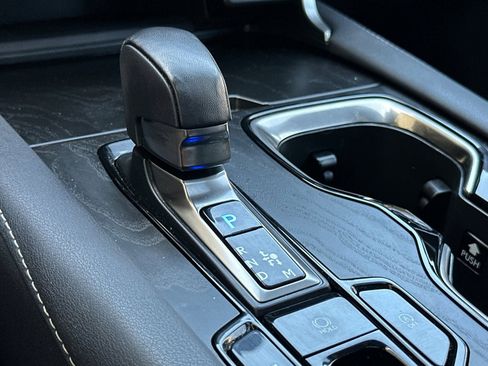 Used 2024 Lexus RX 350 Premium w/ Convenience Package FWD image 19