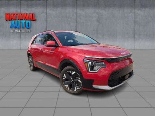 Used 2023 Kia Niro Wind FWD image 1