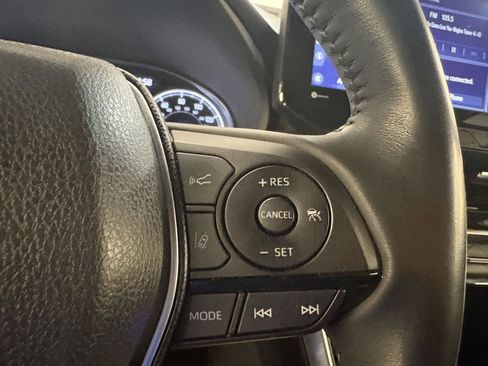 Used 2021 Toyota Venza Limited w/ Advanced Technology Package AWD/4WD image 30