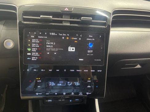 Certified 2024 Hyundai Santa Cruz SEL w/ Activity Package image 18