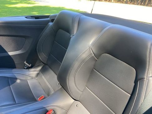 Used 2025 Ford Mustang GT Premium image 22