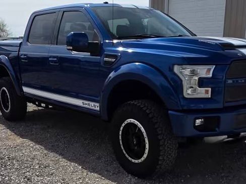 Used 2017 Ford F150 Lariat w/ Equipment Group 502A Luxury image 5