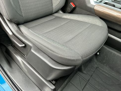 Used 2024 Chevrolet Silverado 1500 RST w/ Convenience Package II image 16