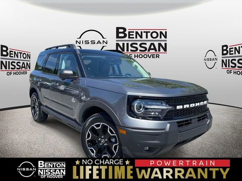 Used 2025 Ford Bronco Sport Outer Banks w/ Outer Banks Tech Package+ AWD/4WD image 1