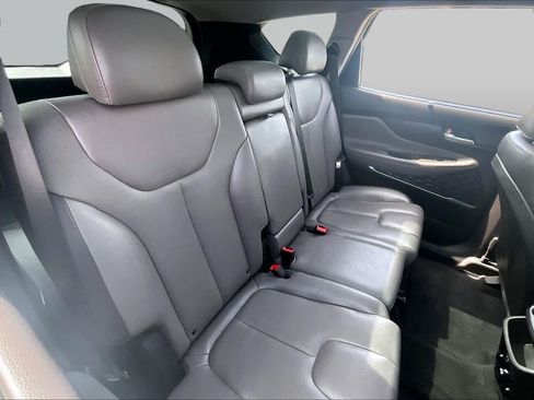 Used 2019 Hyundai Santa Fe FWD image 19