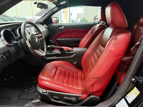 Used 2006 Ford Mustang GT RWD image 11