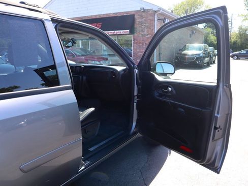 Used 2007 Chevrolet TrailBlazer LT w/ LT Preferred Equipment Group AWD/4WD image 10