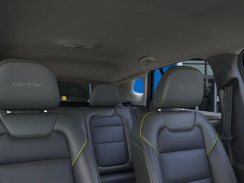 New 2026 Chevrolet Trax ACTIV w/ Driver Confidence Package FWD image 48