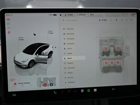 Used 2022 Tesla Model Y Long Range image 27