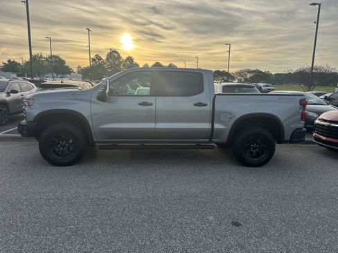 Certified 2024 Chevrolet Silverado 1500 ZR2 w/ ZR2 Bison Edition image 7