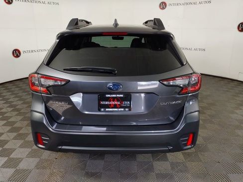 Certified 2022 Subaru Outback Premium AWD/4WD image 5