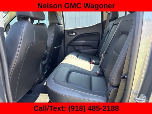 Used 2022 GMC Canyon AT4 w/ Trailering Package AWD/4WD image 10