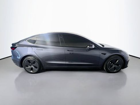 Used 2023 Tesla Model 3 Standard Range RWD image 9