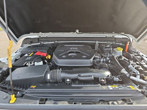 Used 2021 Jeep Wrangler Unlimited Rubicon 4xe w/ Steel Bumper Group image 34