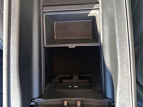 Used 2025 Mercedes-Benz GLE 53 AMG 4MATIC Coupe image 40