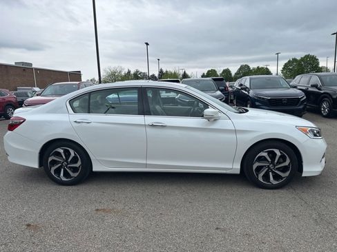 Used 2016 Honda Accord EX-L image 6