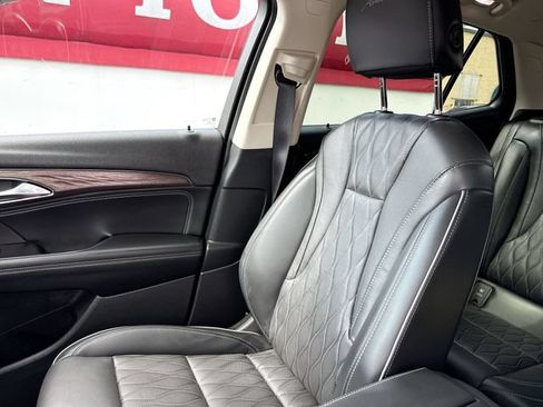 Used 2023 Buick Envision Avenir FWD image 25