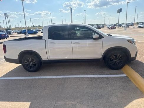 Used 2019 Honda Ridgeline Sport image 8