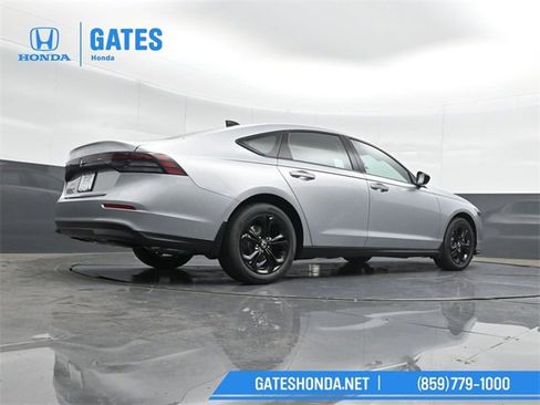 New 2025 Honda Accord SE image 39