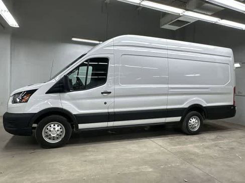 Used 2024 Ford Transit 250 148 High Roof Extended AWD image 2